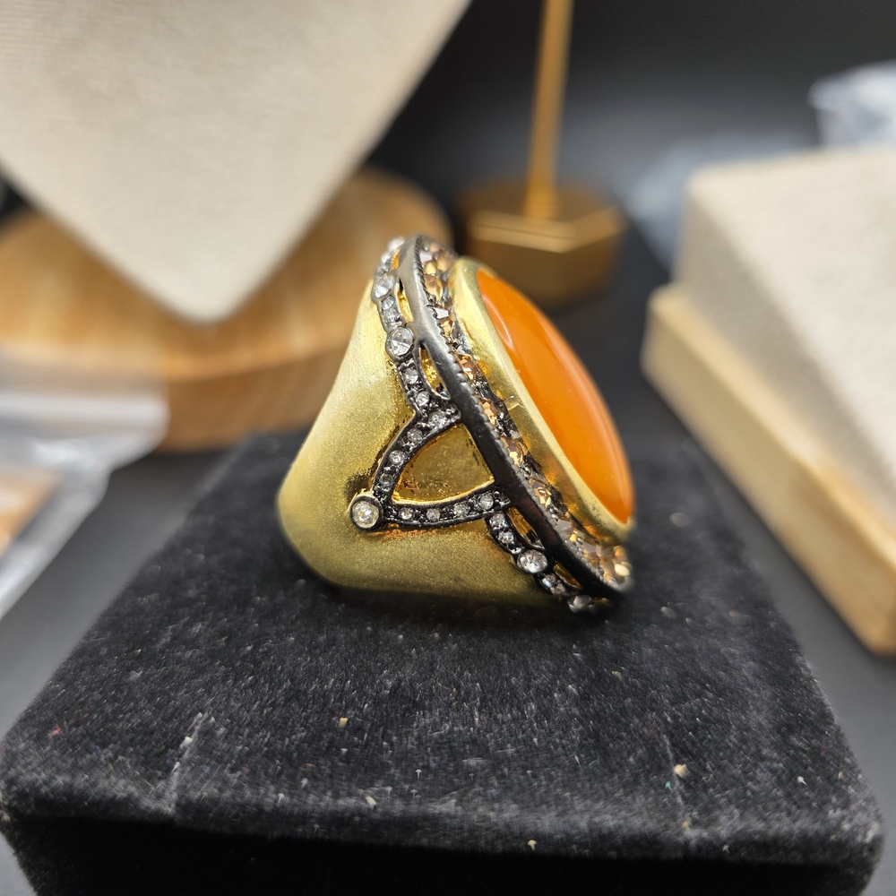 Stunning Oval Statement Ring (2263) - image 4